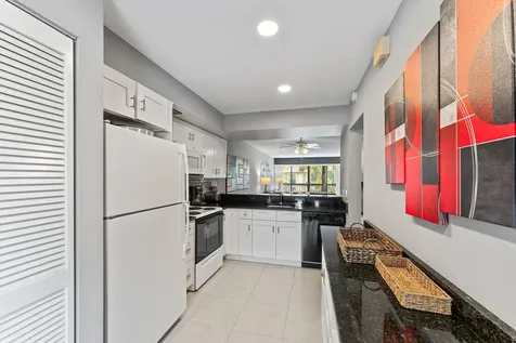 433 Brackenwood Lane N Palm Beach Gardens FL 33418