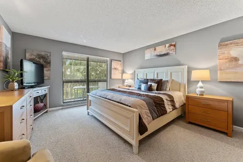 433 Brackenwood Lane N Palm Beach Gardens FL 33418