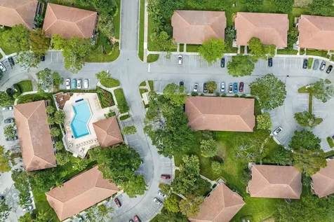 433 Brackenwood Lane N Palm Beach Gardens FL 33418