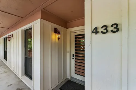 433 Brackenwood Lane N Palm Beach Gardens FL 33418