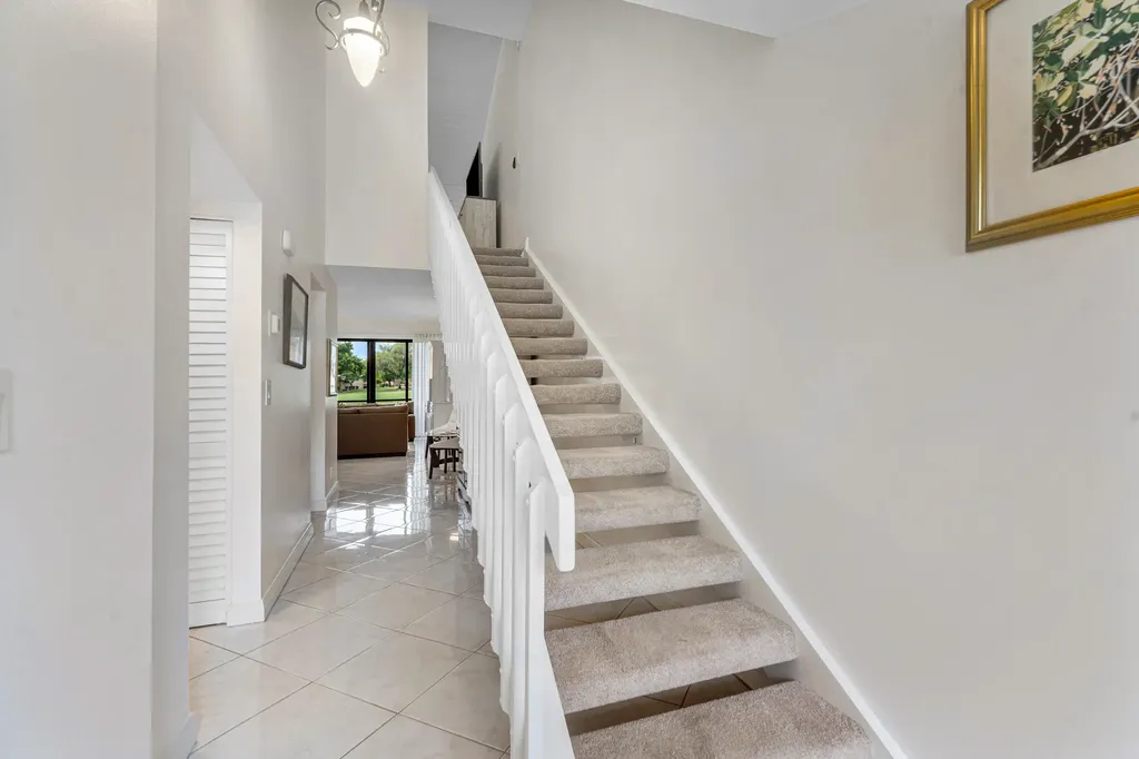 301 Old Meadow Way Palm Beach Gardens FL 33418