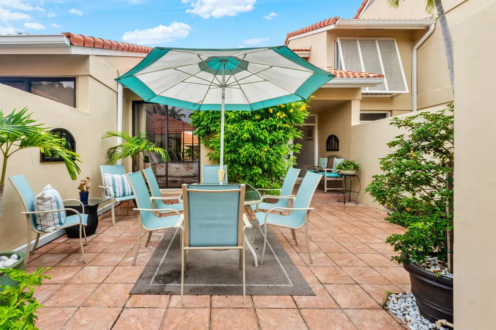 301 Old Meadow Way Palm Beach Gardens FL 33418