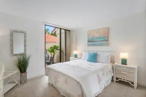 301 Old Meadow Way Palm Beach Gardens FL 33418