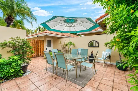 301 Old Meadow Way Palm Beach Gardens FL 33418
