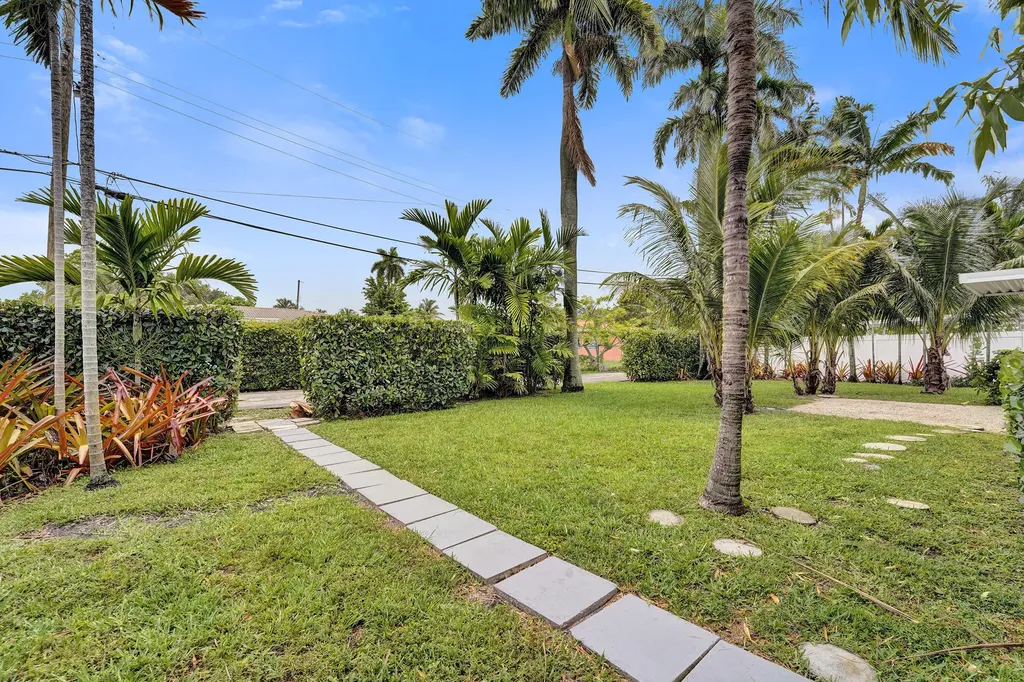 3113 Hollywood Boulevard Hollywood FL 33021