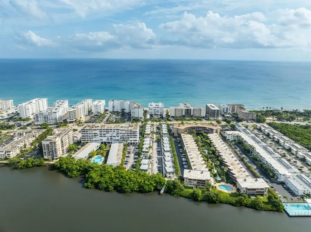 3601 S Ocean Boulevard South Palm Beach FL 33480