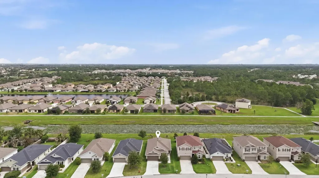 5655 NW Pine Trail Circle Port St Lucie FL 34983