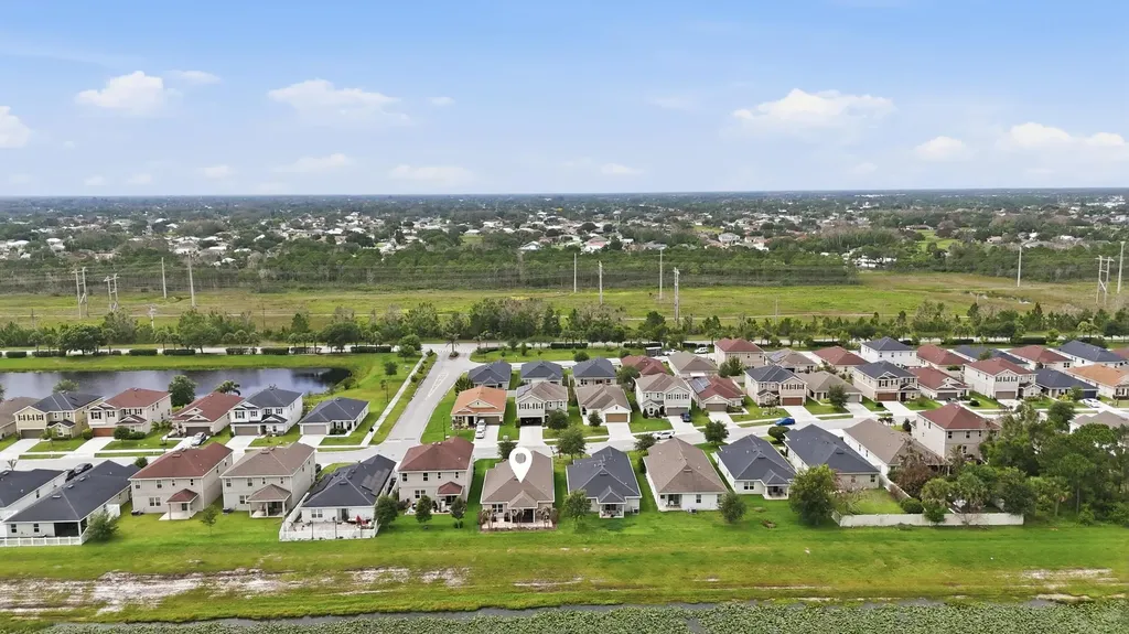 5655 NW Pine Trail Circle Port St Lucie FL 34983