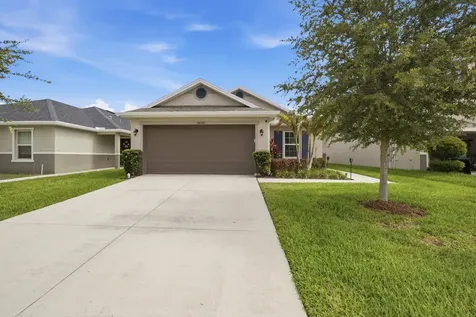 5655 NW Pine Trail Circle Port St Lucie FL 34983