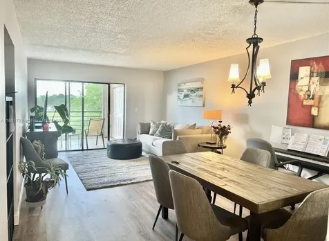 9235 SW 8th Street Boca Raton FL 33428