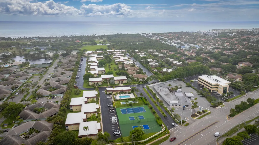 717 S Us Highway One Jupiter FL 33477