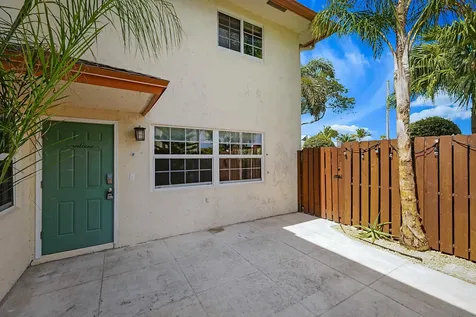 717 S Us Highway One Jupiter FL 33477