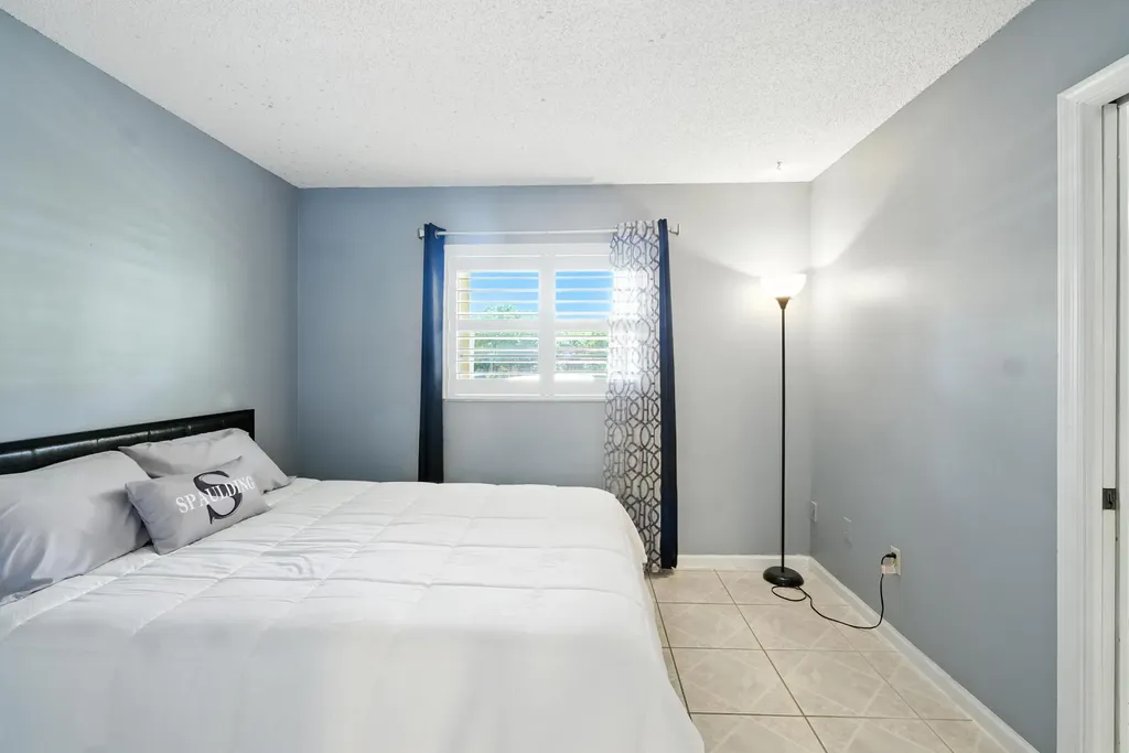 23380 Carolwood Lane Boca Raton FL 33428