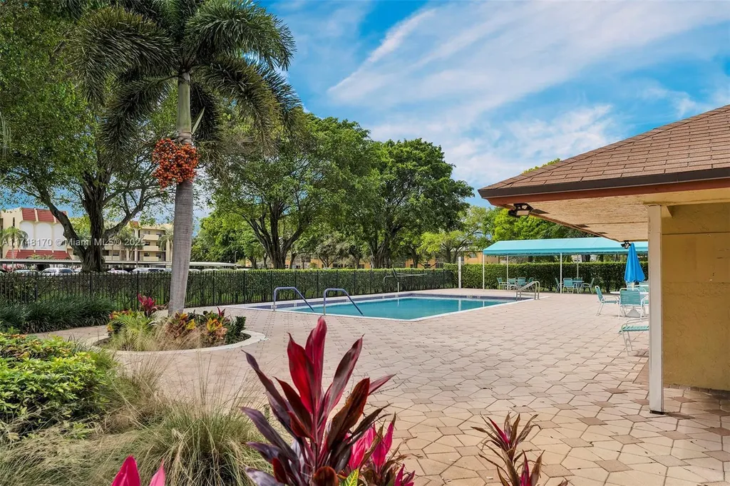 23380 Carolwood Lane Boca Raton FL 33428