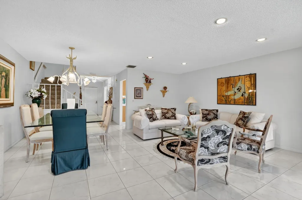 8045 Eastlake Drive Boca Raton FL 33433