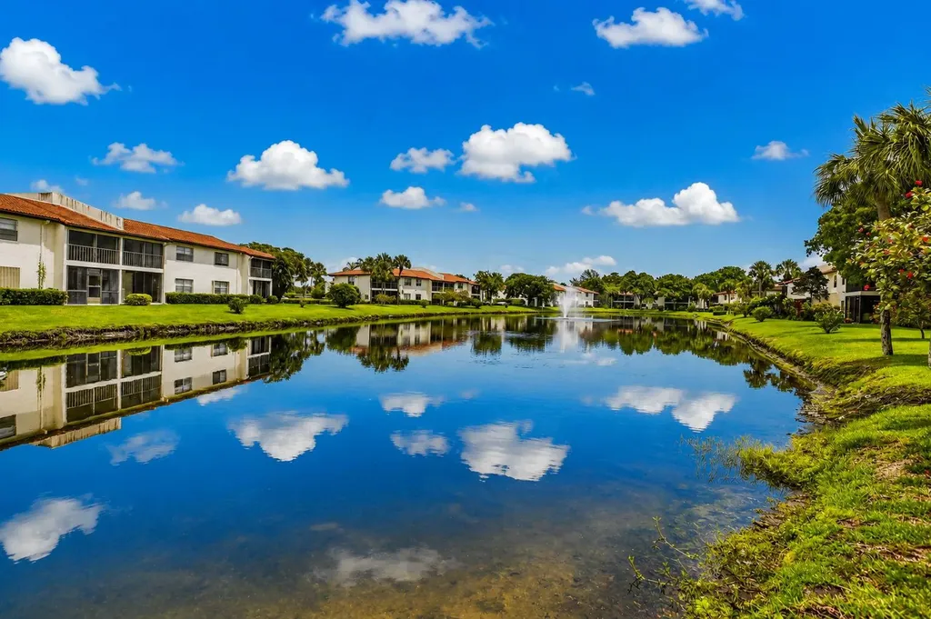8045 Eastlake Drive Boca Raton FL 33433