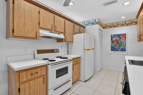 8045 Eastlake Drive Boca Raton FL 33433