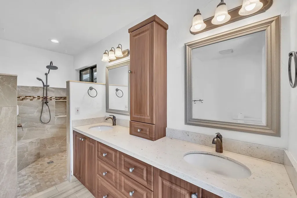 303 NW 105th Terrace Coral Springs FL 33071