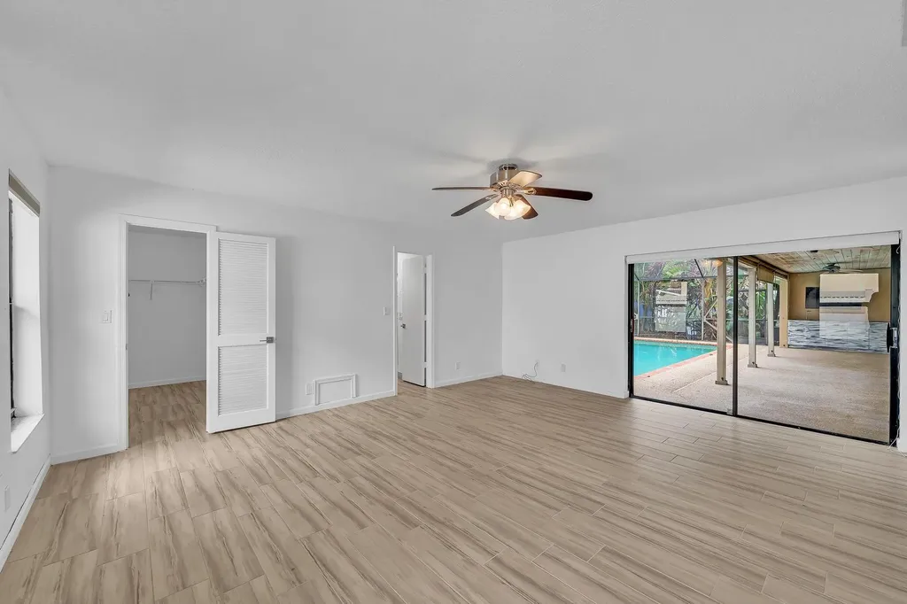 303 NW 105th Terrace Coral Springs FL 33071