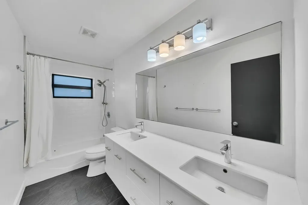 303 NW 105th Terrace Coral Springs FL 33071