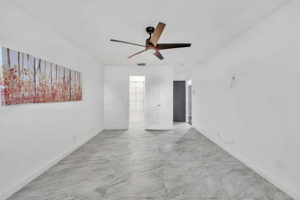 303 NW 105th Terrace Coral Springs FL 33071