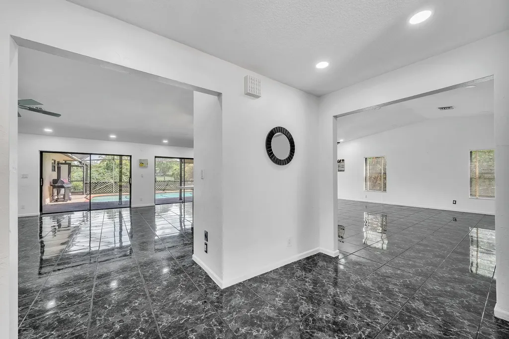 303 NW 105th Terrace Coral Springs FL 33071