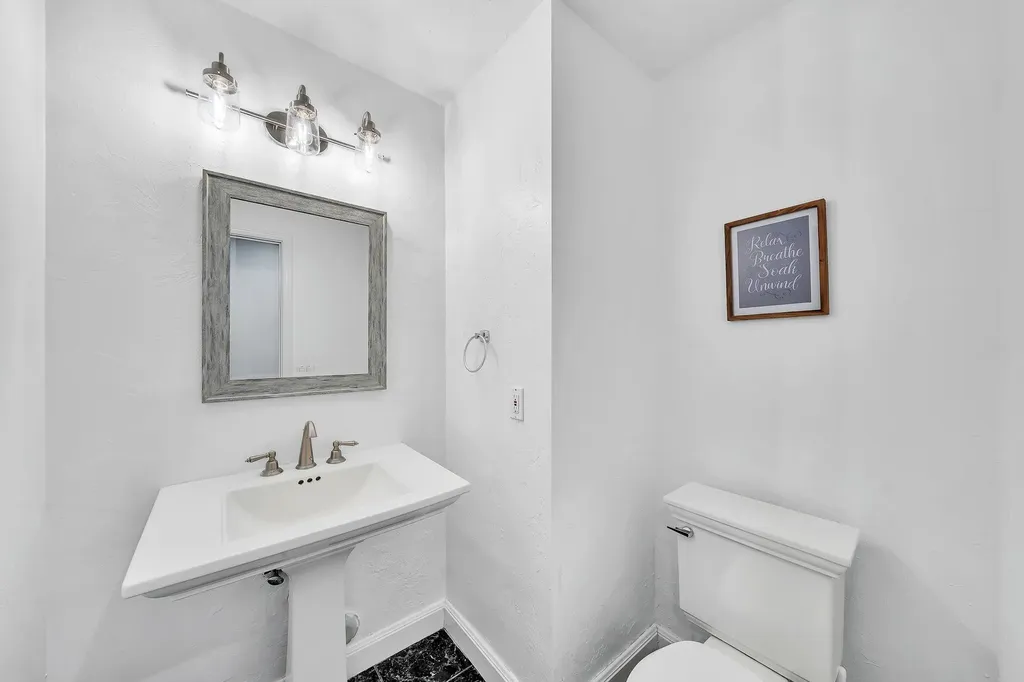 303 NW 105th Terrace Coral Springs FL 33071