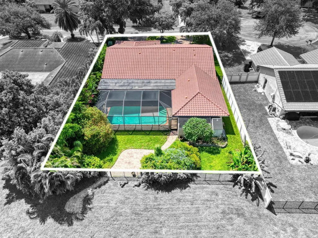 303 NW 105th Terrace Coral Springs FL 33071