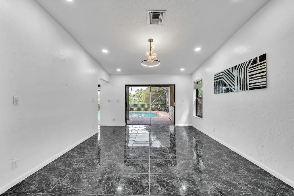 303 NW 105th Terrace Coral Springs FL 33071