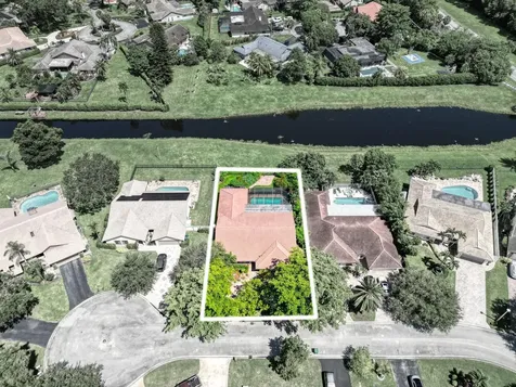 303 NW 105th Terrace Coral Springs FL 33071