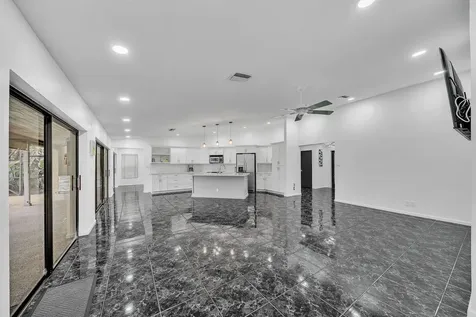 303 NW 105th Terrace Coral Springs FL 33071