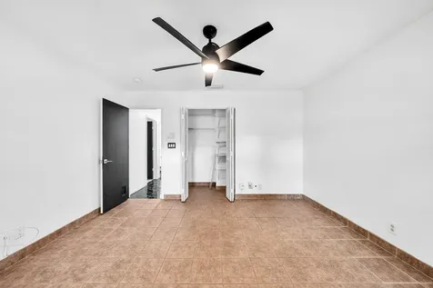 303 NW 105th Terrace Coral Springs FL 33071