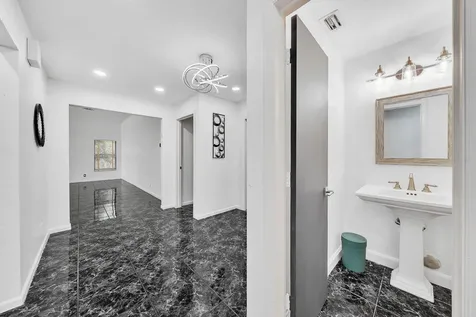303 NW 105th Terrace Coral Springs FL 33071