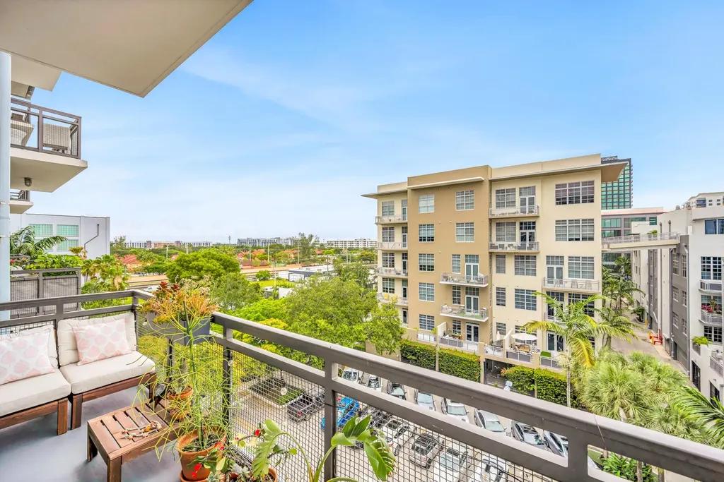 410 NW 1st Avenue Fort Lauderdale FL 33301