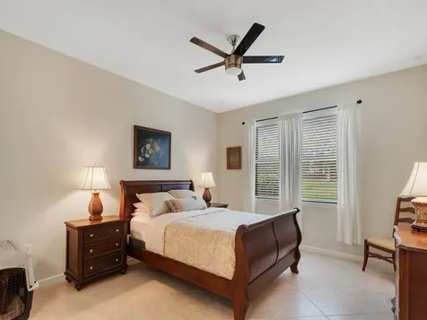 4633 Ibis Road Vero Beach FL 32967