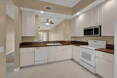 5 E Harbour Isle Drive Drive E Fort Pierce FL 34949
