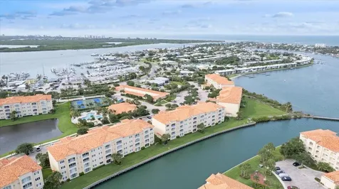 5 E Harbour Isle Drive Drive E Fort Pierce FL 34949