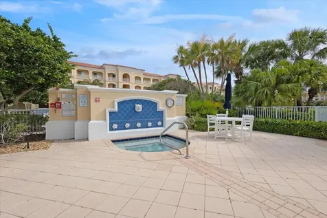 5 E Harbour Isle Drive Drive E Fort Pierce FL 34949
