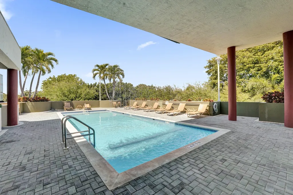 2301 Wilton Drive Wilton Manors FL 33305