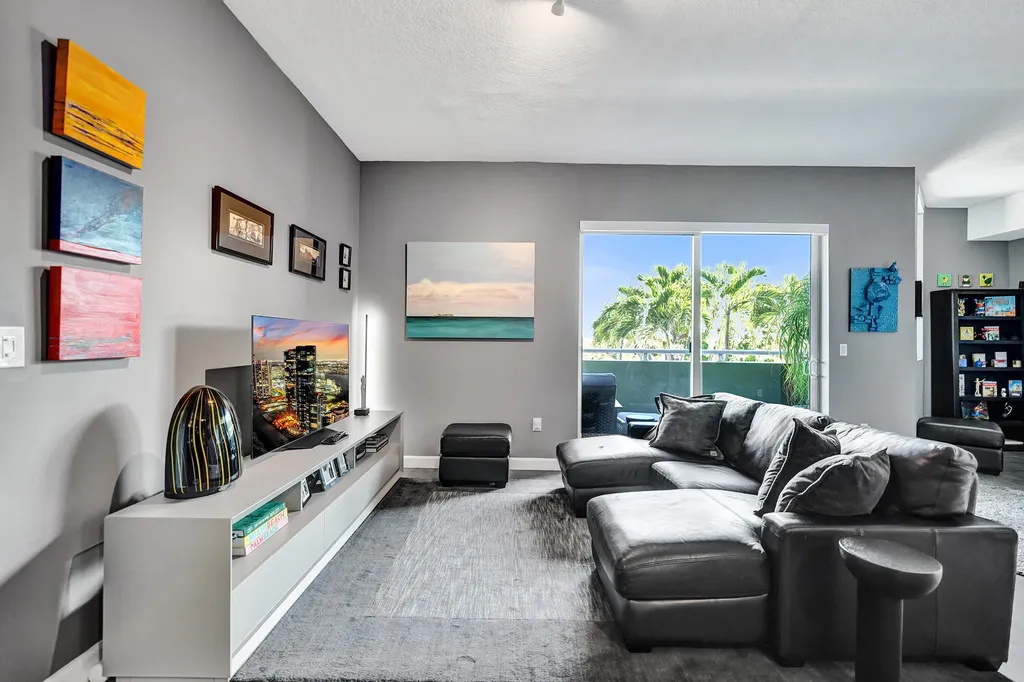 2301 Wilton Drive Wilton Manors FL 33305