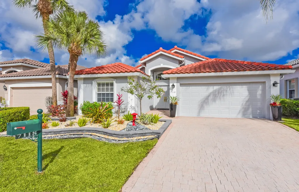 7118 Treviso Lane Boynton Beach FL 33472