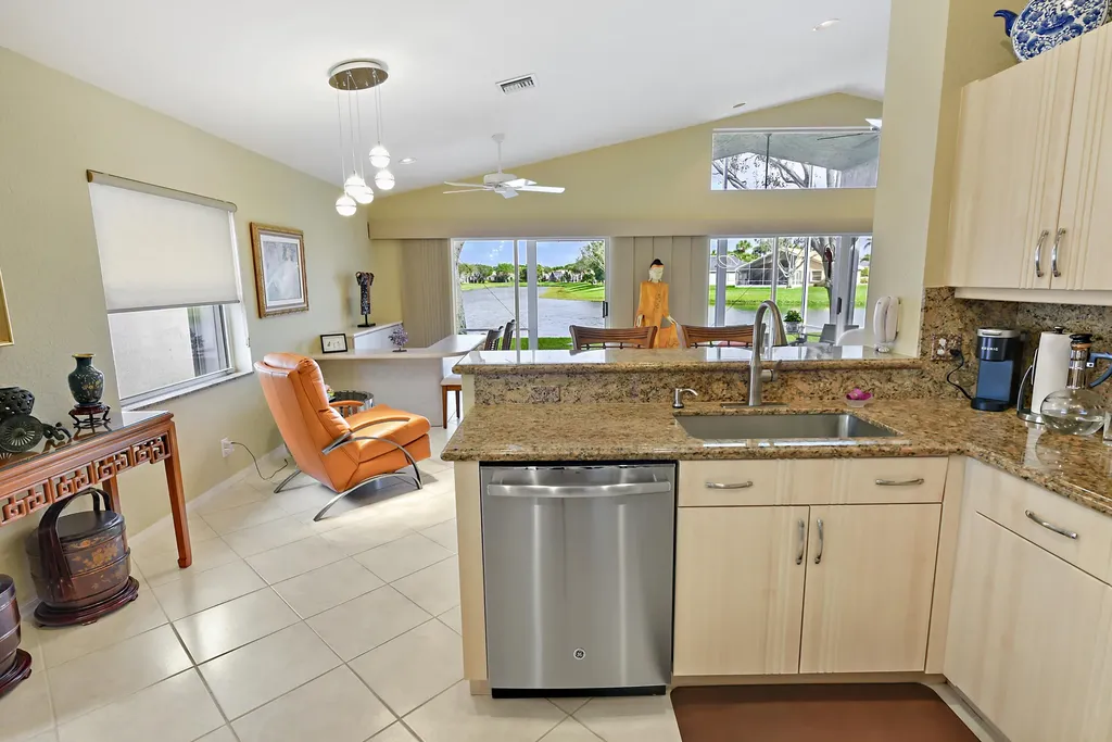 7118 Treviso Lane Boynton Beach FL 33472