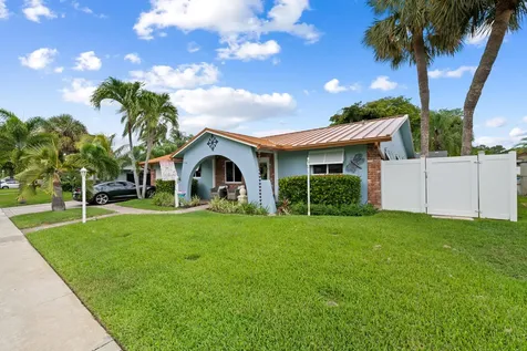 6816 NW 28th Terrace Fort Lauderdale FL 33309