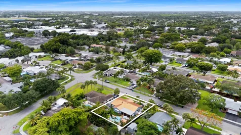 6816 NW 28th Terrace Fort Lauderdale FL 33309