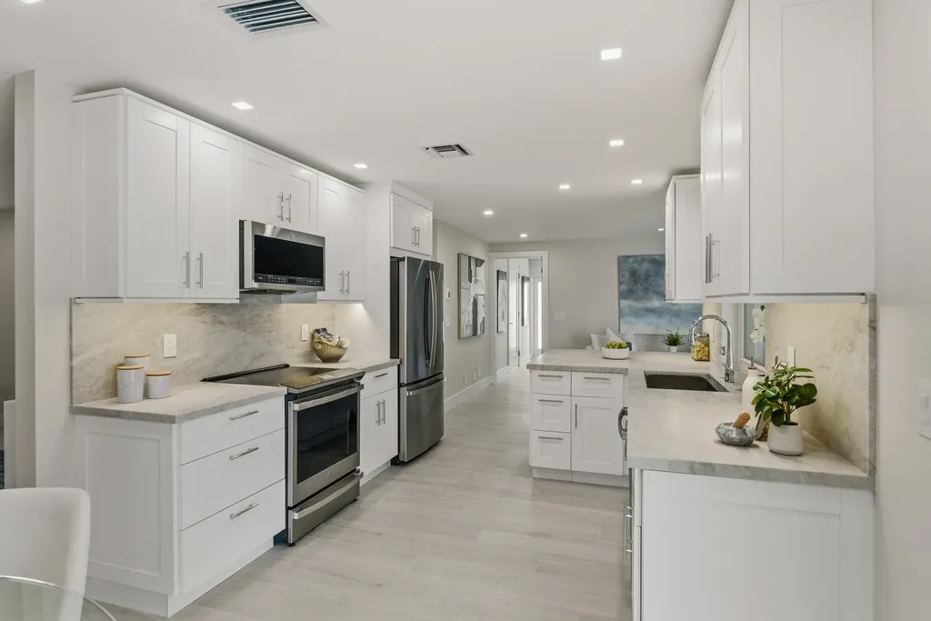 1100 SW 15th Avenue Boca Raton FL 33486