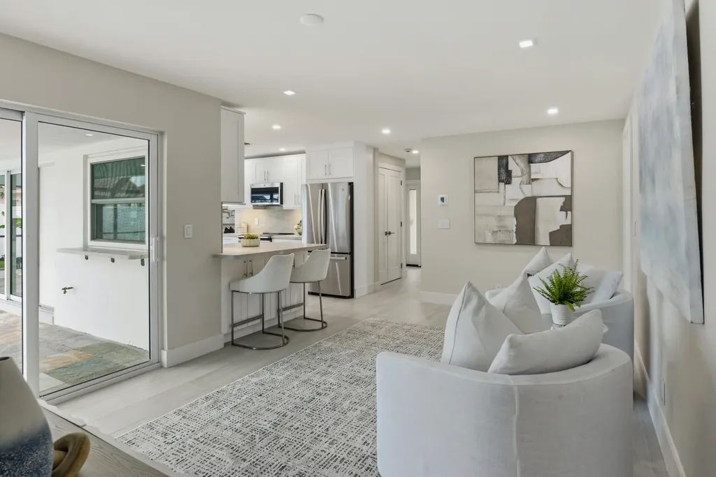1100 SW 15th Avenue Boca Raton FL 33486
