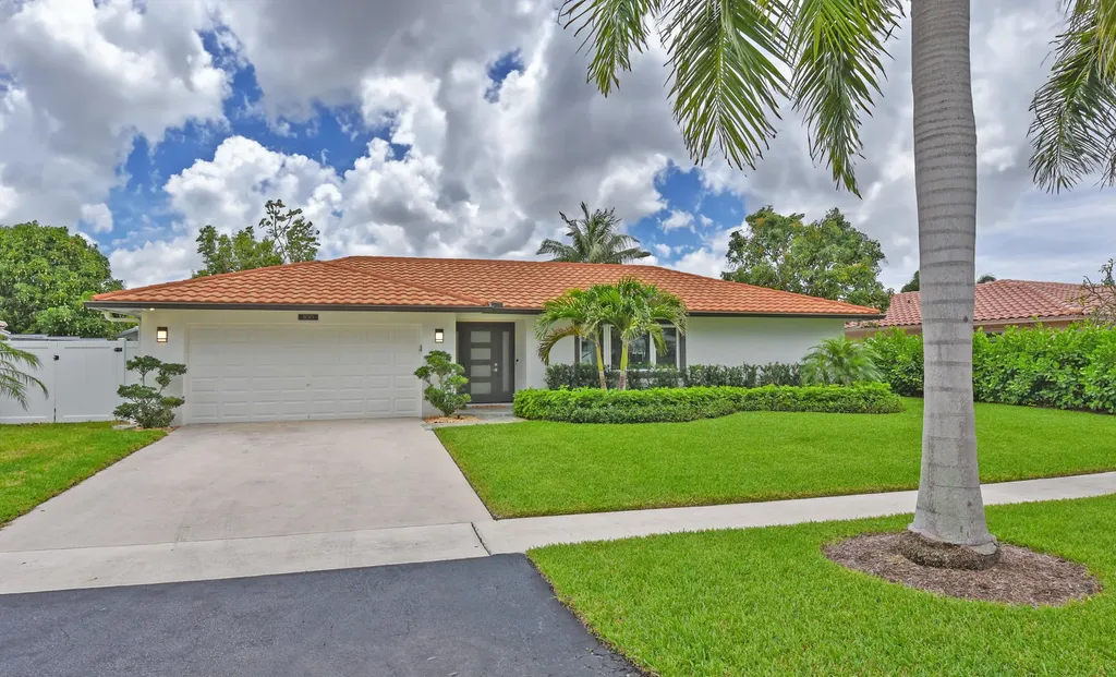 1100 SW 15th Avenue Boca Raton FL 33486