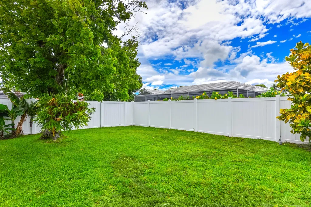 1100 SW 15th Avenue Boca Raton FL 33486
