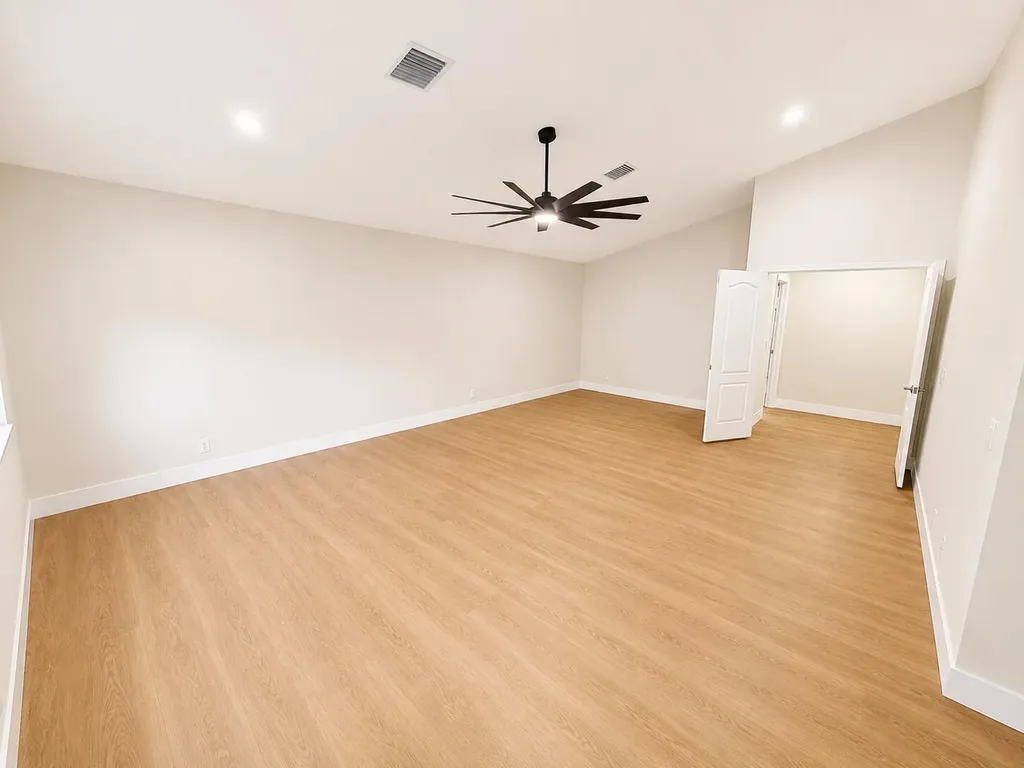 6170 NW 77th Place N Parkland FL 33067