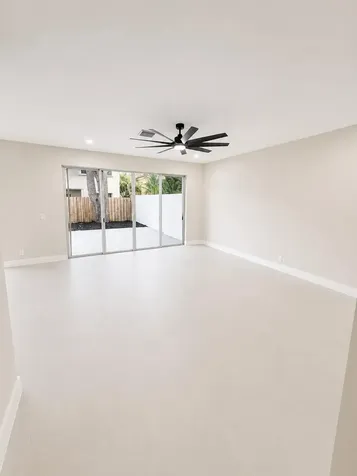 6170 NW 77th Place N Parkland FL 33067
